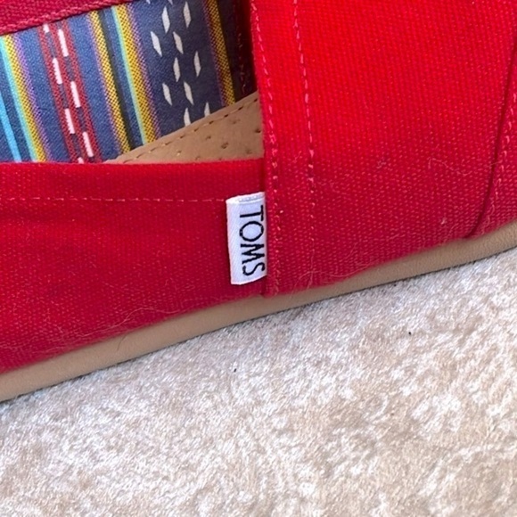 Brand New Toms Custom Cherry Red Sequin Sparkly Casual Slip On Shoes Flats - Picture 10 of 15